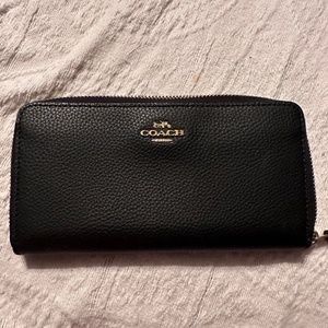 Used Coach wallet